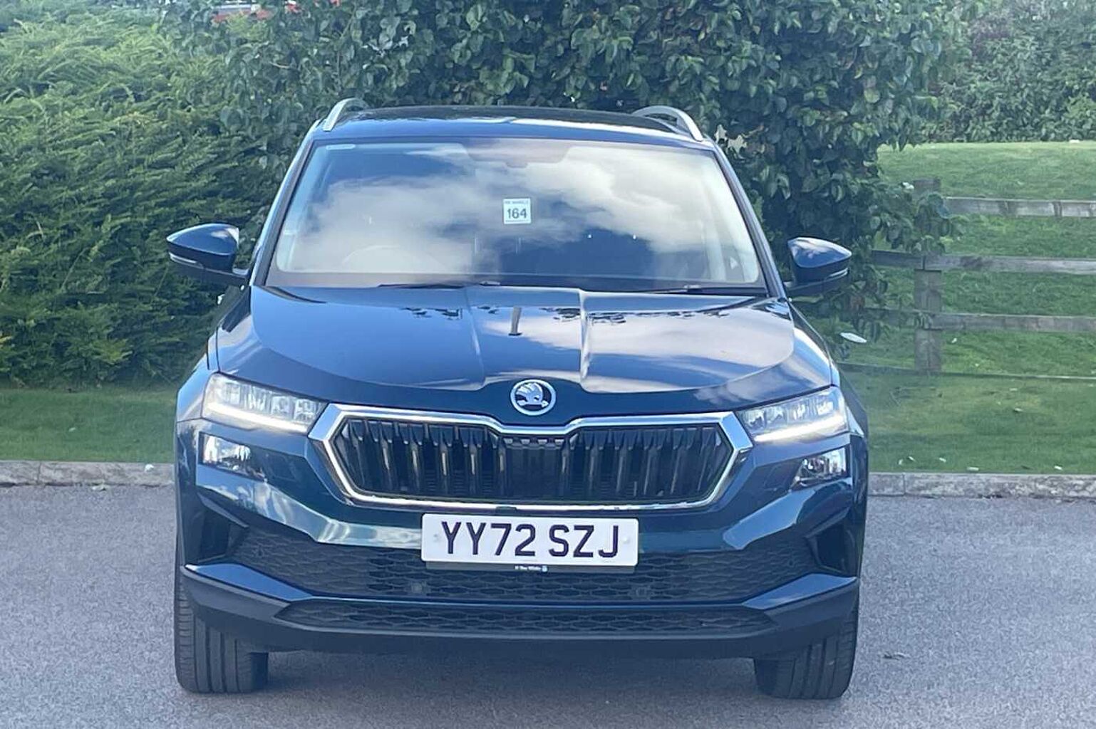 SKODA Karoq SUV 1.0 TSI 110ps SE L *Petrol Blue Metallic