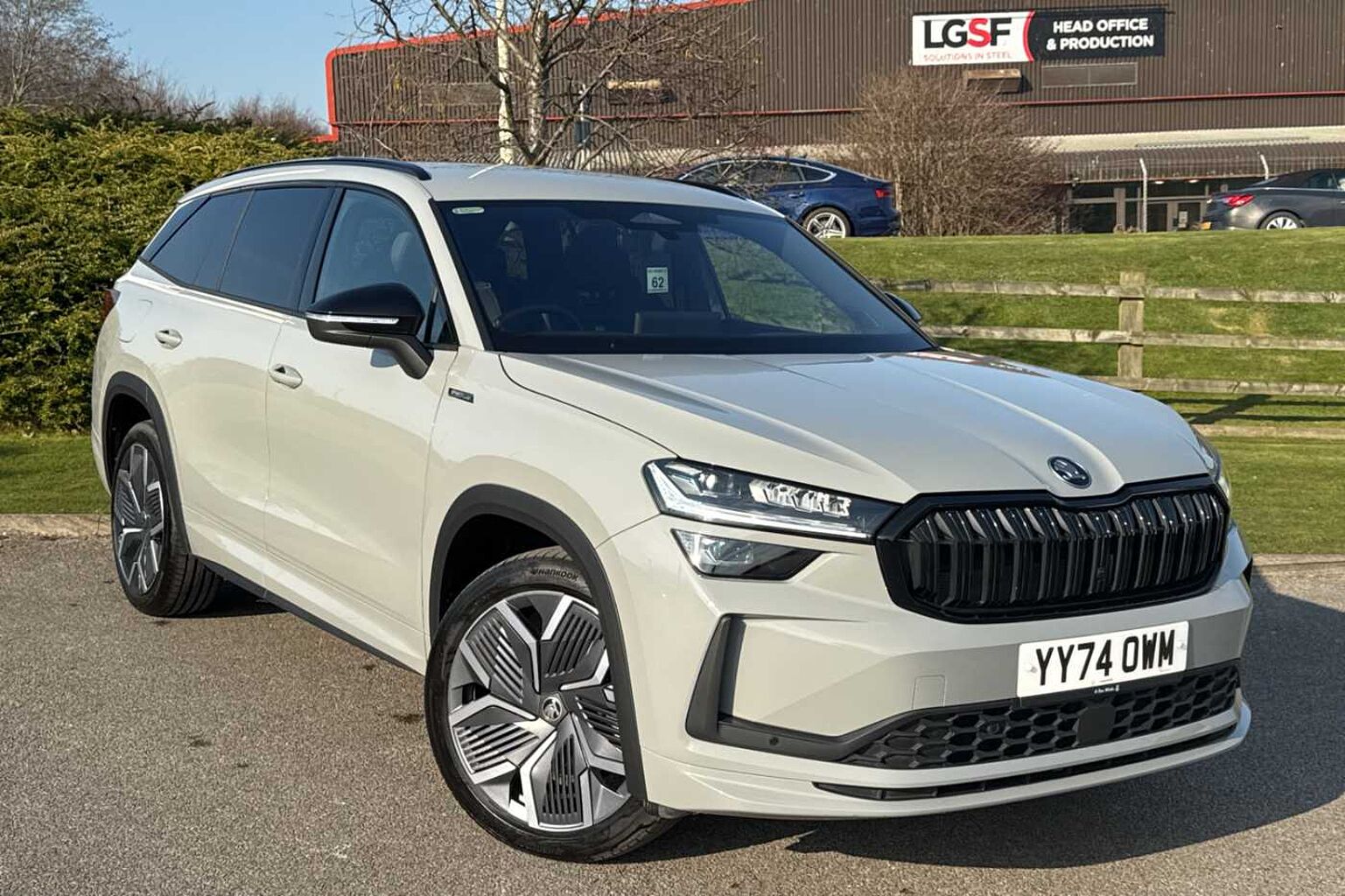 SKODA Kodiaq 2.0TDI 193ps 4X4 Sportline 7 Seat DSG *Folding Towbar + Extras